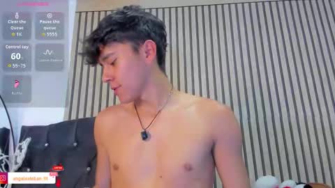 ngel Esteban  online show from March 25, 9:10 pm