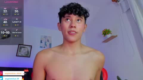 ngel Esteban  online show from October 8, 4:29 am