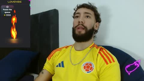 angel_kyrozz online show from December 23, 2:07 am