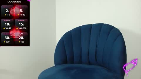 angel_kyrozz online show from November 22, 8:18 pm