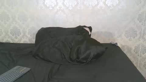 Snapshot of angel_lein chatting on February 4, 5:45 pm Angel Lein online show from February 4, 5:45 pm