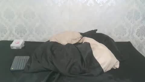 Angel Lein online show from October 15, 6:42 pm