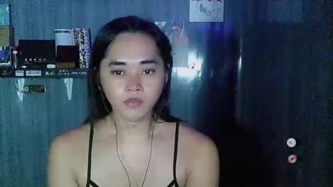 Snapshot of angel_marj chatting on September 9, 7:03 pm angel_marj online show from September 9, 7:03 pm