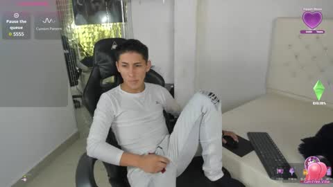 Angel Medina online show from March 7, 12:56 pm