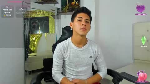 Angel Medina online show from March 10, 5:18 pm