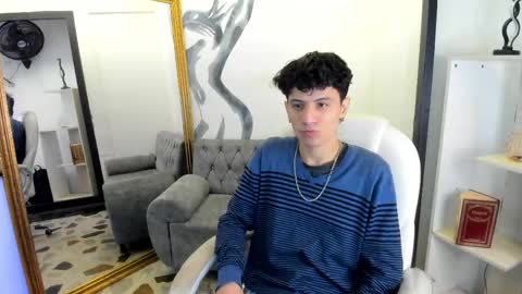 Angel online show from May 1, 12:32 pm