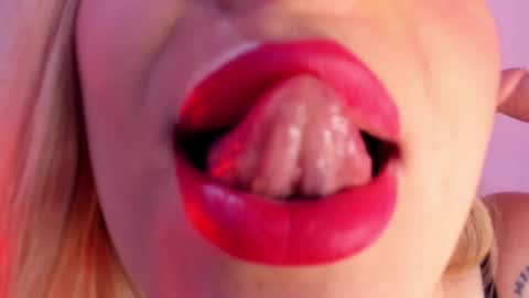 Angel  online show from September 15, 6:31 pm