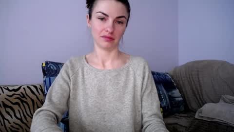 Zoe online show from April 10, 8:52 am