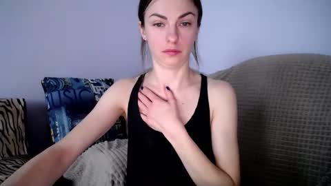 Zoe online show from October 17, 9:57 am