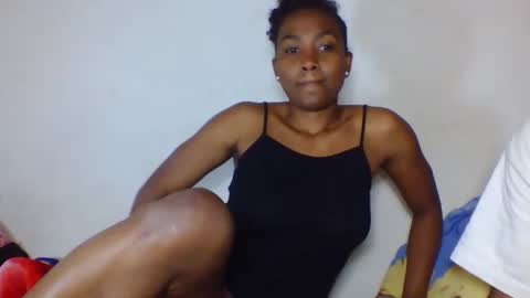 angela980454 online show from September 20, 6:44 pm