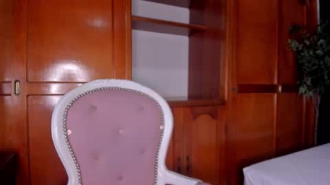 angela_boobies online show from September 10, 11:33 am