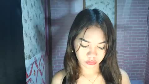 angela_star888 online show from March 11, 10:35 pm