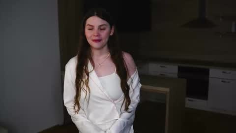 Olivia online show from November 26, 7:38 am