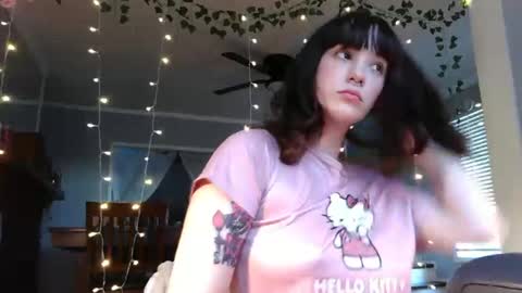 angelalice555 online show from May 30, 11:47 pm