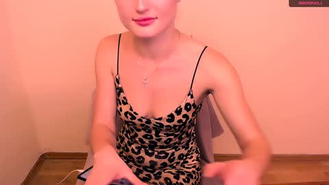 Alice online show from December 21, 2:58 pm