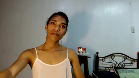 Snapshot of angelamonroe chatting on December 31, 6:24 pm SENORITA online show from December 31, 6:24 pm