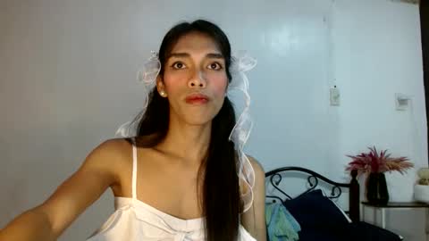 Snapshot of angelamonroe chatting on January 22, 2:03 pm SENORITA online show from January 22, 2:03 pm