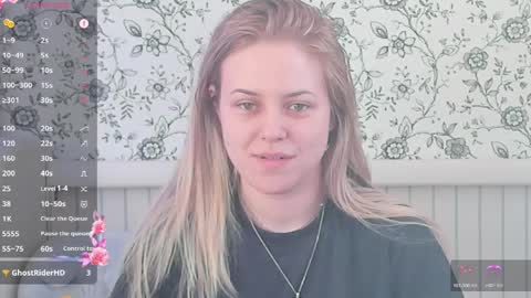 Darsi Anty online show from April 2, 3:41 pm