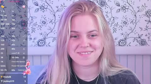 Darsi Anty online show from March 30, 3:45 pm