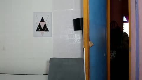 angel- i am new here please do understand that i only get naked on private room thank you online show from October 27, 3:39 am