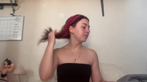 Snapshot of angelcak3s chatting on February 22, 4:40 am venellope888 online show from February 22, 4:40 am