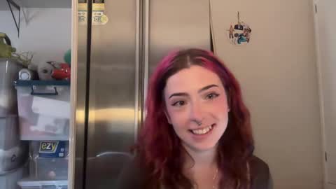 Snapshot of angelcak3s chatting on February 22, 7:45 am venellope888 online show from February 22, 7:45 am