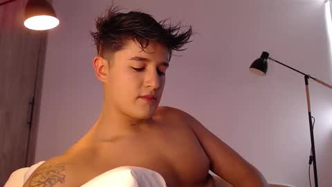 Angel online show from September 12, 8:11 pm