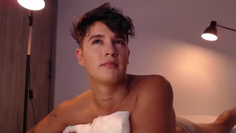 Angel online show from February 11, 10:28 pm