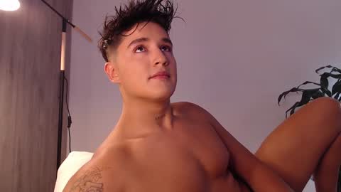 Angel online show from January 26, 6:27 pm