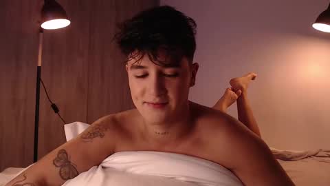 Angel online show from February 10, 1:03 am