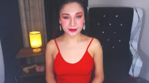Snapshot of angelcumfallen chatting on February 14, 3:05 pm Angel online show from February 14, 3:05 pm