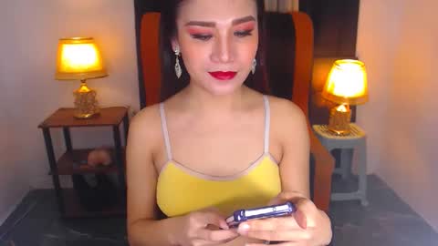 Snapshot of angelcumfallen chatting on February 26, 12:09 am Angel online show from February 26, 12:09 am