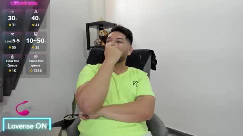 angel online show from April 23, 3:02 pm