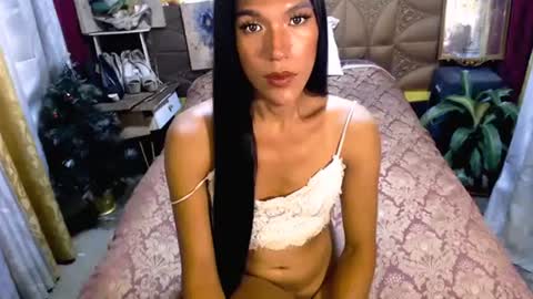 Snapshot of angeldark_satisfactionxxx chatting on February 26, 12:27 pm ANGELDARK online show from February 26, 12:27 pm