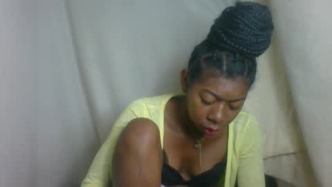 angelette93 online show from September 14, 10:55 pm