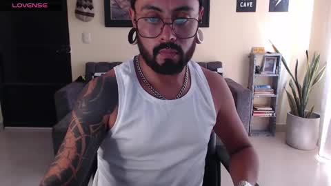 Miguel Angel online show from May 25, 4:24 pm
