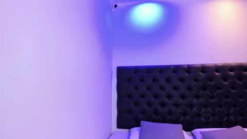 Angeli online show from October 19, 11:15 am