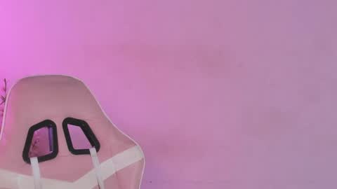 Snapshot of angeli_sexi chatting on February 22, 1:11 am Carolina online show from February 22, 1:11 am