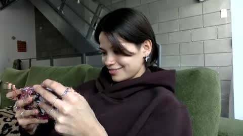 angelia01m online show from January 7, 8:03 pm