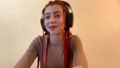 Elina online show from September 23, 3:50 pm