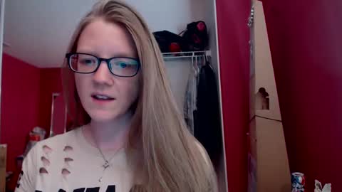 AngelicAngel online show from February 12, 6:30 pm