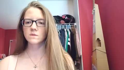 AngelicAngel online show from July 3, 8:35 pm