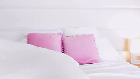 Angelic online show from February 4, 2:48 am