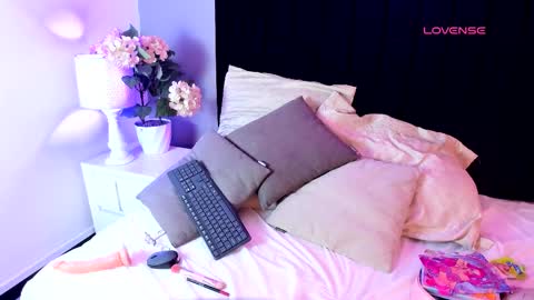 Angelique online show from October 29, 8:42 pm