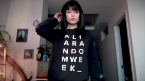 Snapshot of angelika_rouge chatting on January 28, 1:27 pm Angelika Rouge online show from January 28, 1:27 pm