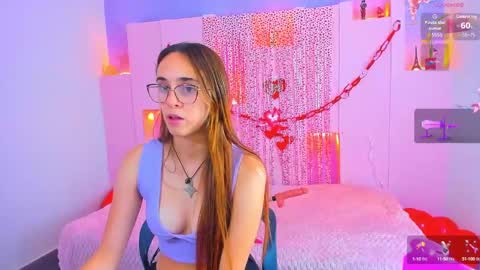 Snapshot of angelikarose1 chatting on February 15, 9:49 am Angelika Rose online show from February 15, 9:49 am