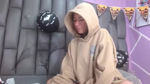    ANGELINA    online show from October 16, 4:17 pm