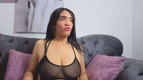 angelinaa__smith online show from September 25, 7:43 pm