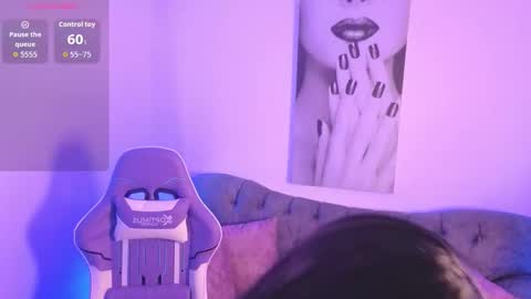 angelinaa__smith online show from October 20, 6:57 pm