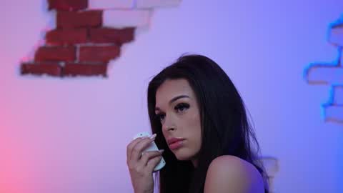 Snapshot of angelinagia chatting on January 14, 11:05 pm Angelina online show from January 14, 11:05 pm